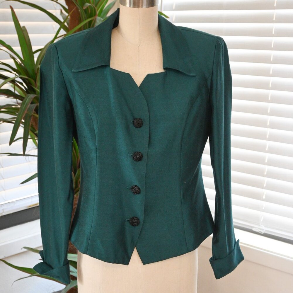 Business Suit View 2